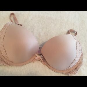 Victoria’s Secret Dream Angel Bra 32D